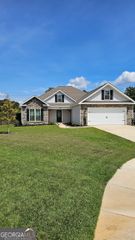 208 Huxley Terrace, Bonaire, GA 31005
