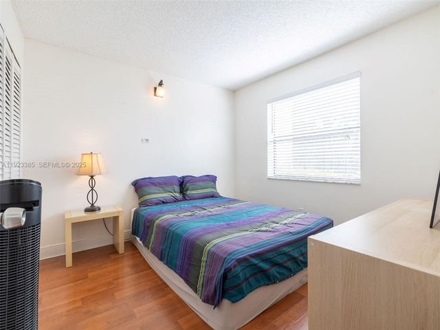 15801 W Waterside Cir 104, Sunrise, FL 33326