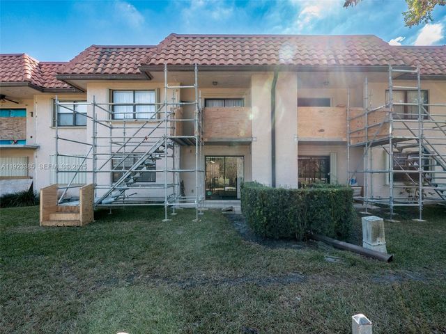 15801 W Waterside Cir 104, Sunrise, FL 33326