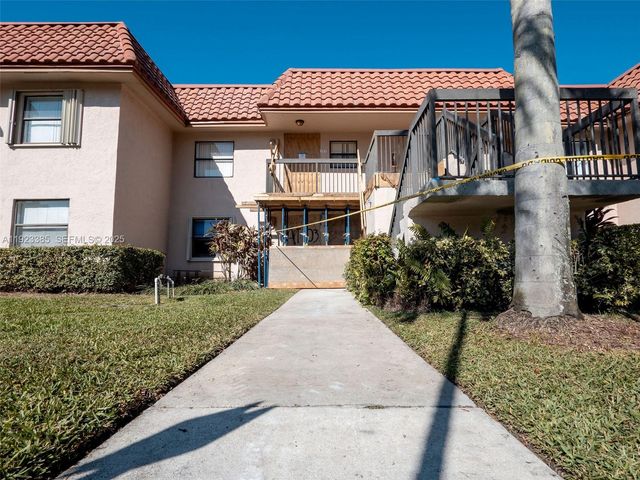 15801 W Waterside Cir 104, Sunrise, FL 33326