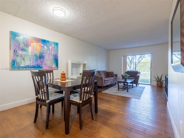 15801 W Waterside Cir 104, Sunrise, FL 33326