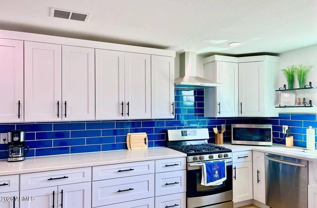 1233 E WEBER Drive, Tempe, AZ 85288