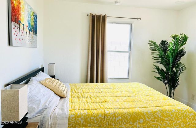 1233 E WEBER Drive, Tempe, AZ 85288