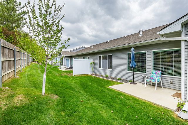 135 SE Silver Pointe Drive, Waukee, IA 50263
