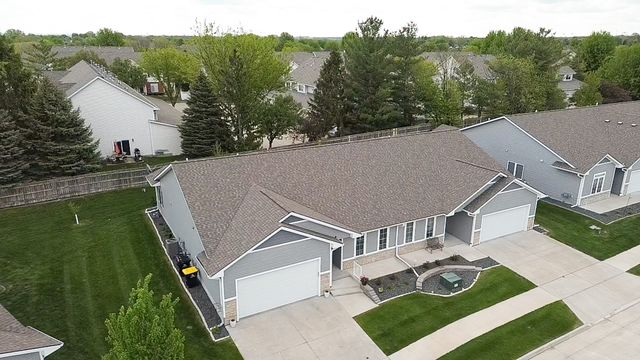 135 SE Silver Pointe Drive, Waukee, IA 50263