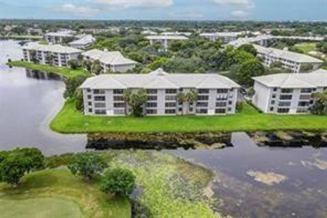 1520 Whitehall Drive 405, Davie, FL 33324