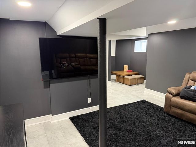 139 Weaver Avenue, Bloomfield, NJ 07003
