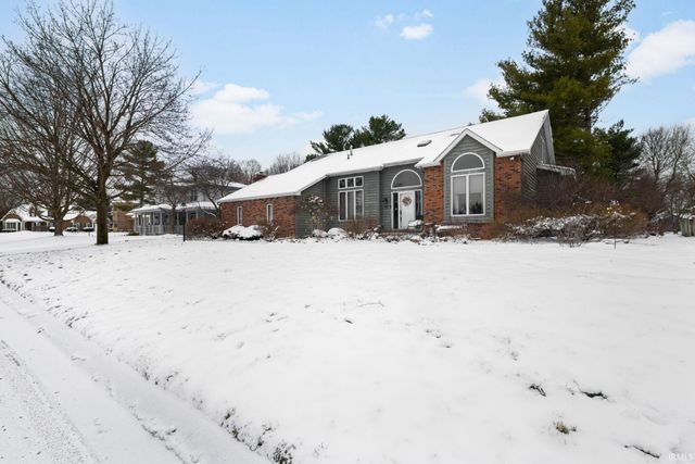 15861 Fair Banks Court, Granger, IN 46530