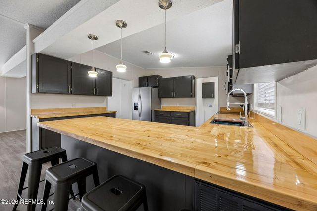 11902 FAYE Road, Macclenny, FL 32063