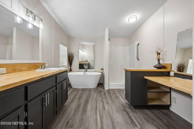 11902 FAYE Road, Macclenny, FL 32063