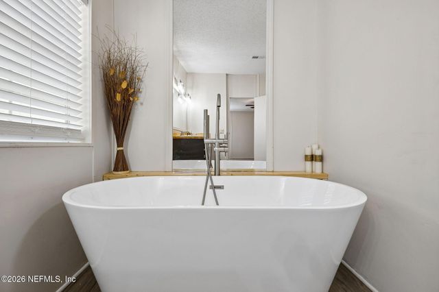 11902 FAYE Road, Macclenny, FL 32063