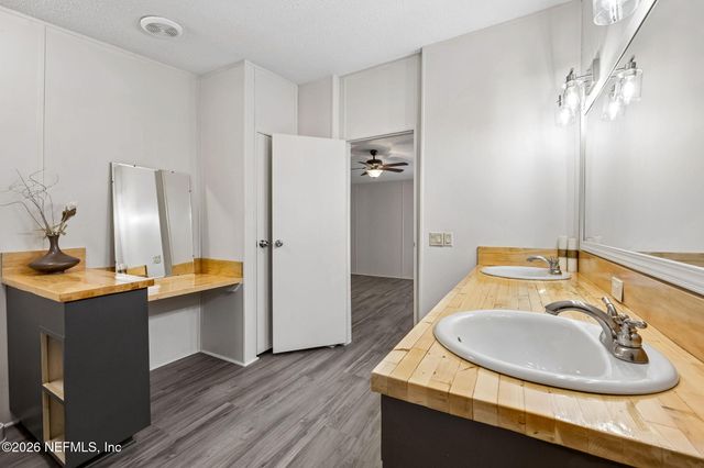 11902 FAYE Road, Macclenny, FL 32063