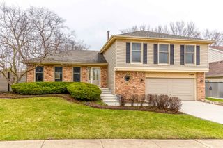 5195 Castaway Lane, Hoffman Estates, IL 60010
