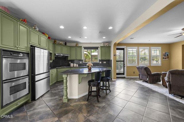 3418 Glen Abbey Lane, Oxnard, CA 93036