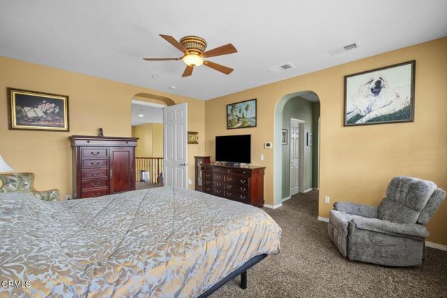 3418 Glen Abbey Lane, Oxnard, CA 93036