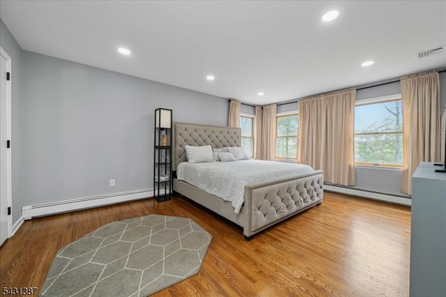 40 Tamarack Rd, White Twp., NJ 07823