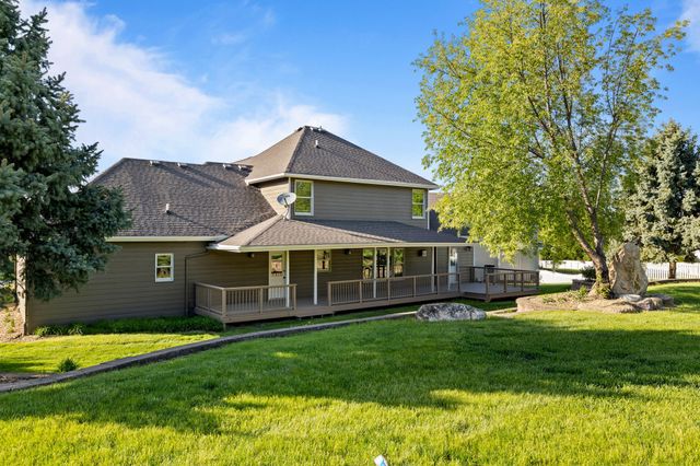 7709 Ashley Place, Johnston, IA 50131