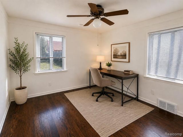 2203 White Avenue, Lincoln Park, MI 48146