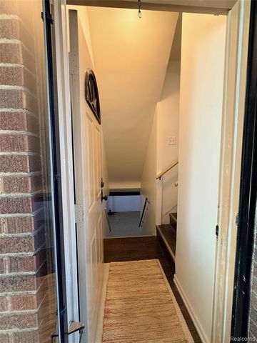 2203 White Avenue, Lincoln Park, MI 48146