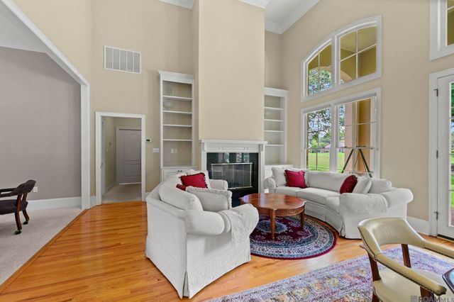 18110 N Mission Hills Ave, Baton Rouge, LA 70810
