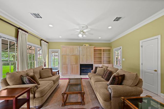 18110 N Mission Hills Ave, Baton Rouge, LA 70810