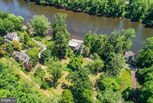 7 BRIDGE 5, Pipersville, PA 18947