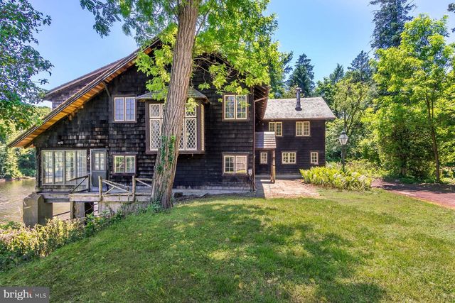 7 BRIDGE 5, Pipersville, PA 18947