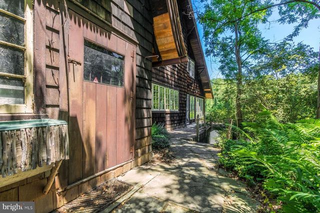 7 BRIDGE 5, Pipersville, PA 18947