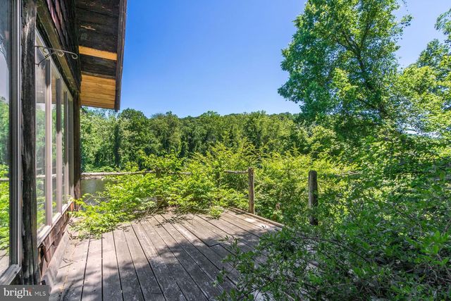 7 BRIDGE 5, Pipersville, PA 18947