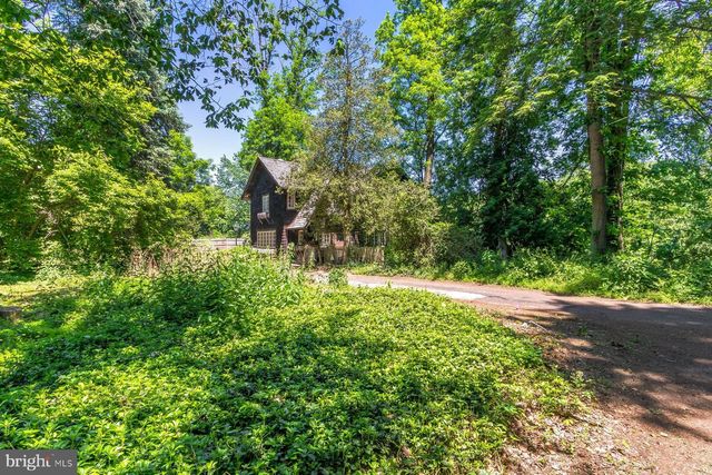 7 BRIDGE 5, Pipersville, PA 18947