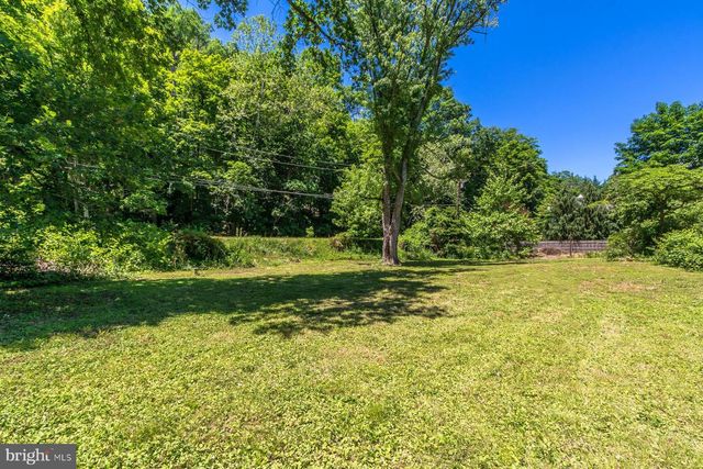 7 BRIDGE 5, Pipersville, PA 18947