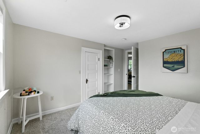 501 3rd Street, Steilacoom, WA 98388