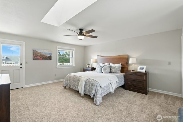 501 3rd Street, Steilacoom, WA 98388