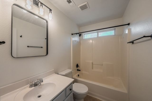 108 Tripp Trail, Denton, TX 76207