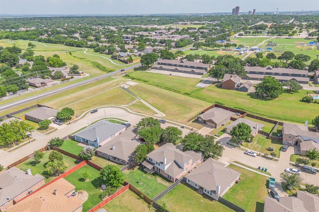 108 Tripp Trail, Denton, TX 76207