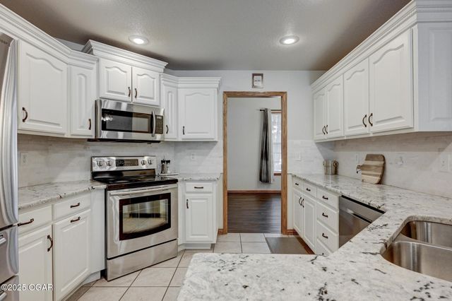 3224 N Chandler Street, Joplin, MO 64801