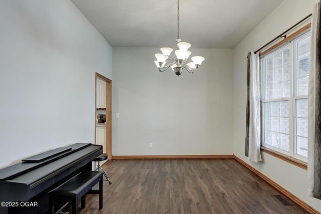 3224 N Chandler Street, Joplin, MO 64801