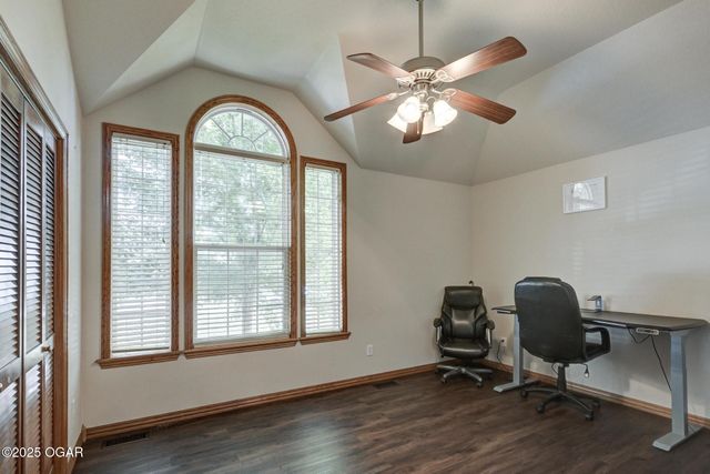 3224 N Chandler Street, Joplin, MO 64801