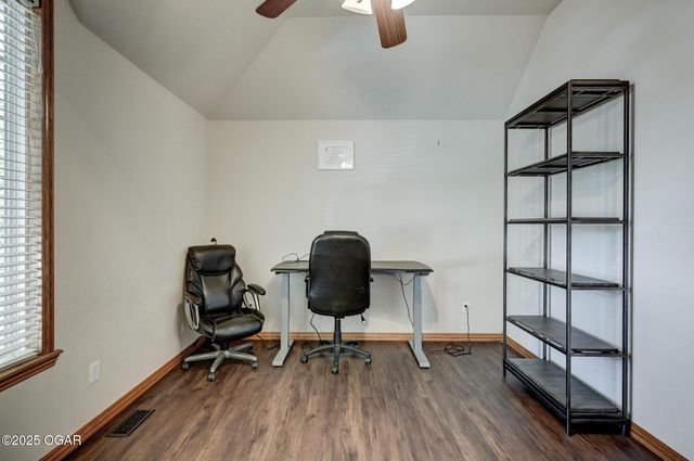 3224 N Chandler Street, Joplin, MO 64801