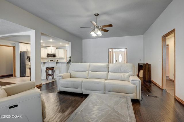 3224 N Chandler Street, Joplin, MO 64801