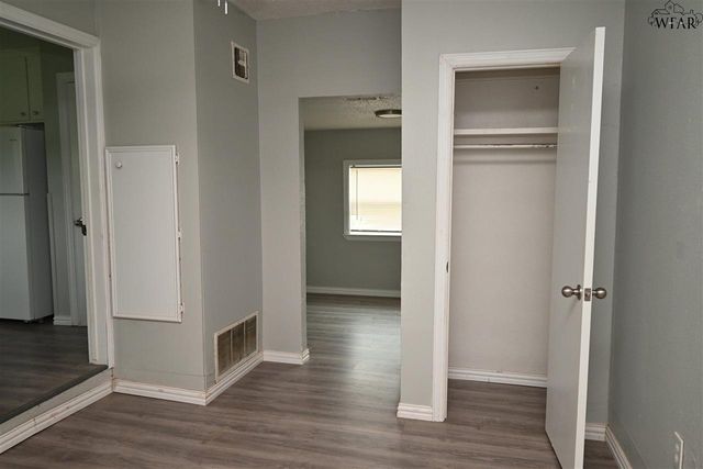 3016 THOMAS AVENUE, Wichita Falls, TX 76310