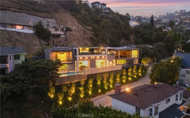 1489 Stebbins Terrace, Los Angeles, CA 90069