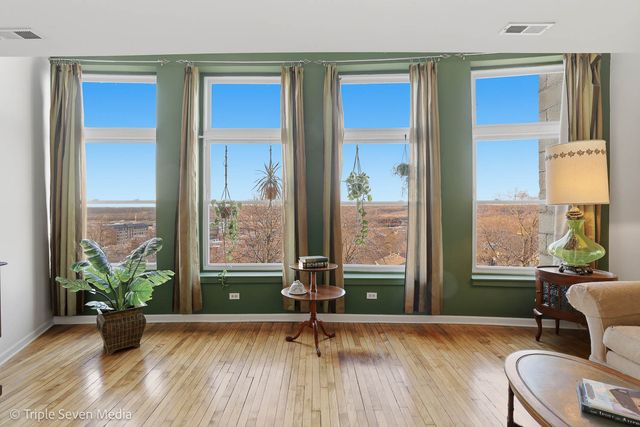 400 McCarthy Road 419, Lemont, IL 60439