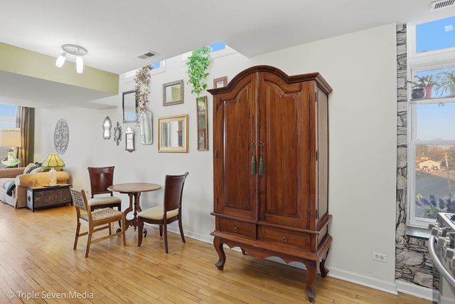 400 McCarthy Road 419, Lemont, IL 60439