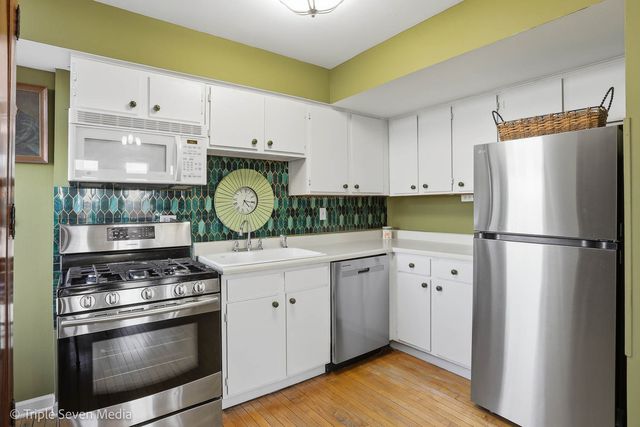 400 McCarthy Road 419, Lemont, IL 60439