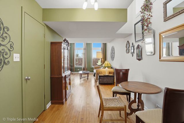 400 McCarthy Road 419, Lemont, IL 60439