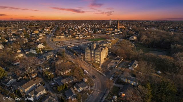 400 McCarthy Road 419, Lemont, IL 60439