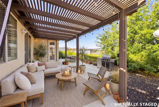 1300 Heritage, Calimesa, CA 92320