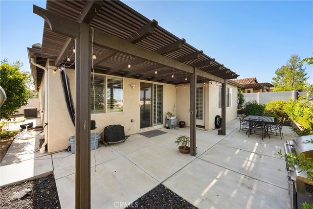 1300 Heritage, Calimesa, CA 92320