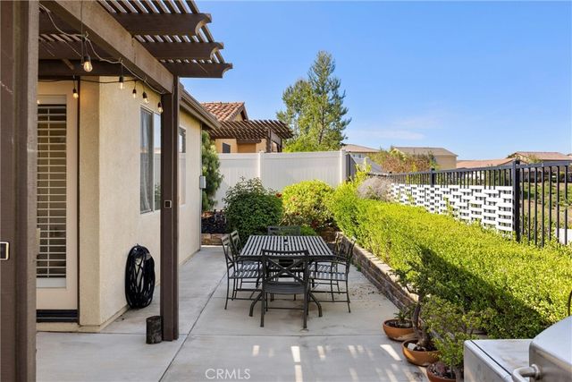 1300 Heritage, Calimesa, CA 92320